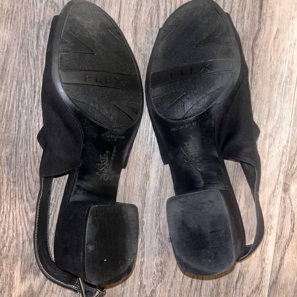 Life Stride Black Mules Comfortable Suede-Like Design - Picture 2 of 3